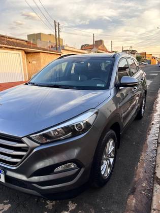 HYUNDAI TUCSON 1.6 16V T-GDI GASOLINA GLS ECOSHIFT HYUNDAI TUCSON 1.6 16V T-GDI GASOLINA GLS ECOSHIFT